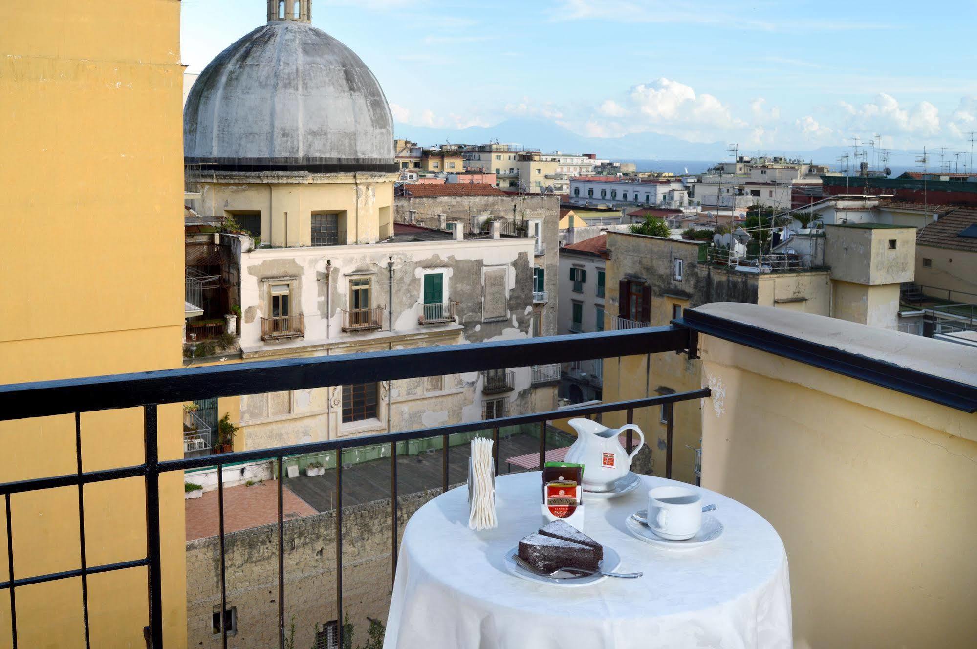 Pinto-Storey Hotel Naples Exterior photo
