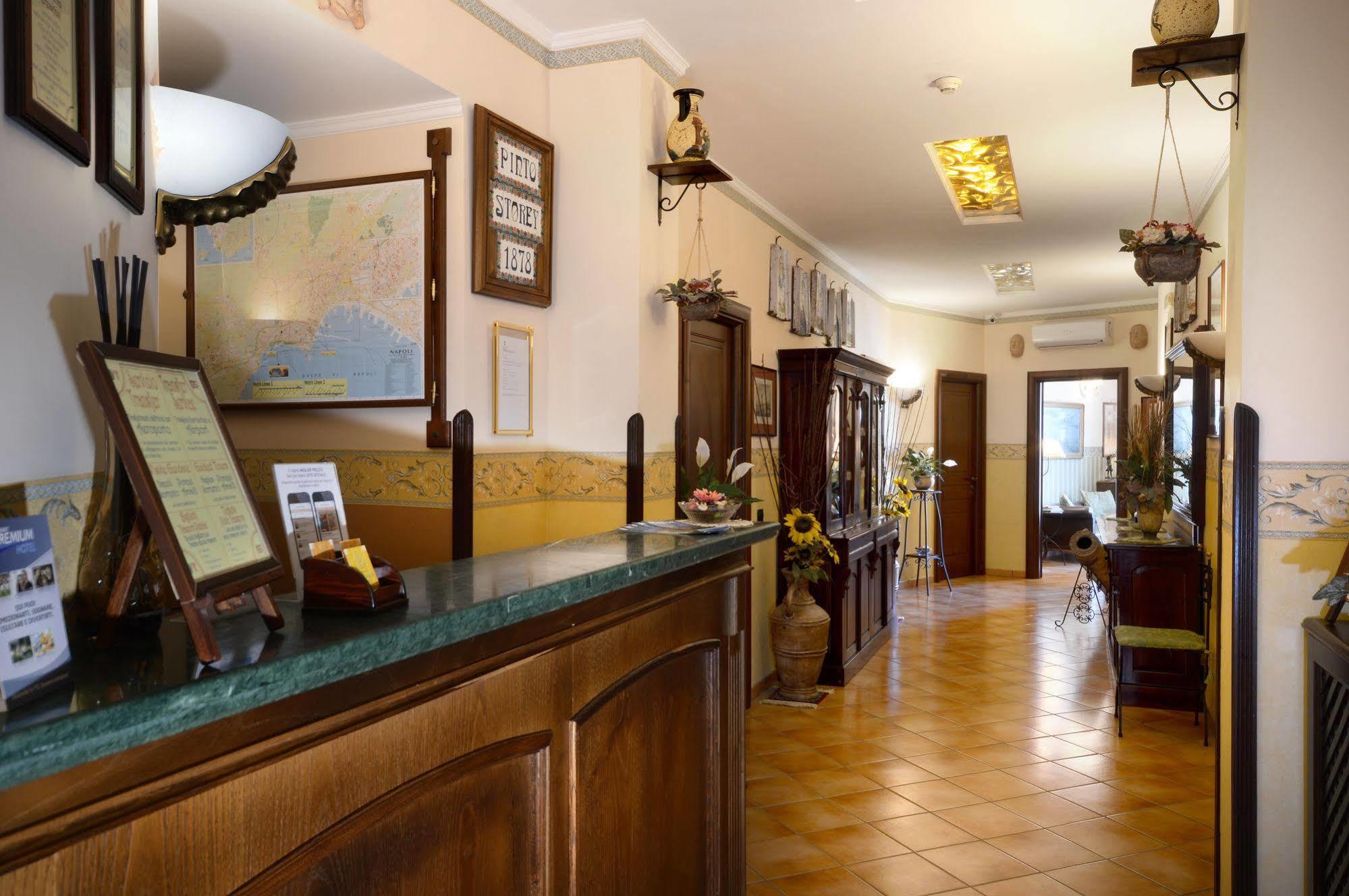 Pinto-Storey Hotel Naples Exterior photo